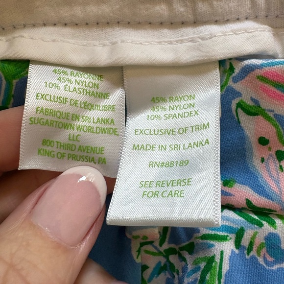 LILLY PULITZER NWT (detached) NATIA KNIT MID RISE SHORTS Size 4 - Picture 2 of 2